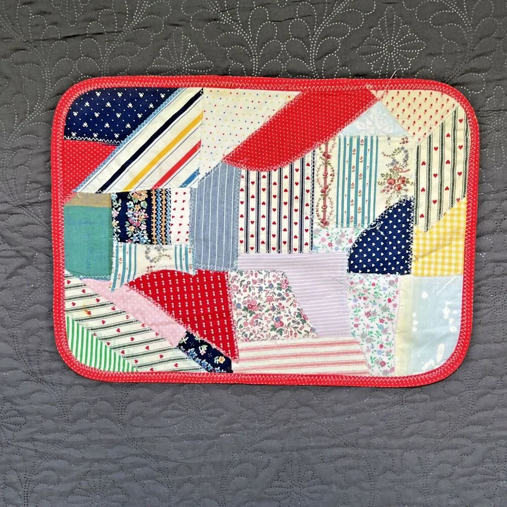 VTG Crazy Quilt Pattern Patchwork Handmade Reversible Cloth Placemats 16x11” 4pc